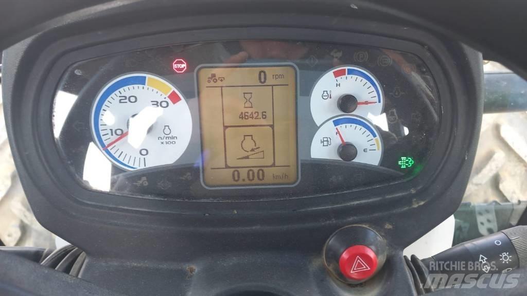 New Holland T 4.85 Traktory