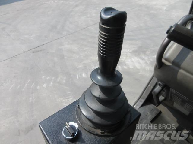Manitou MRT 1850 Teleskopické manipulátory