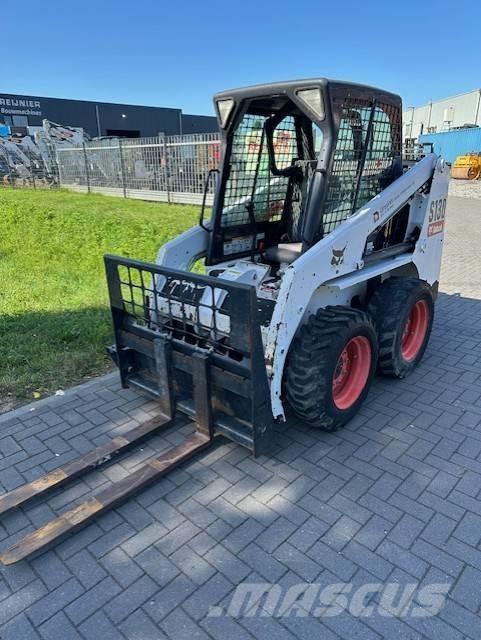 Bobcat S 130 Smykem řízené nakladače