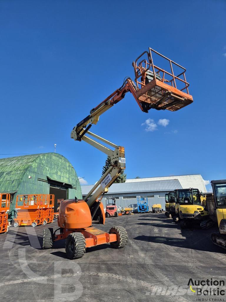 JLG 450 AJ Kloubové plošiny