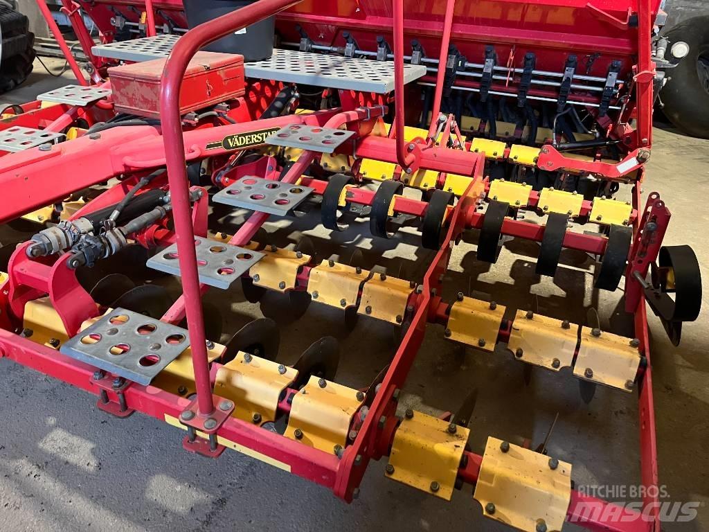 Väderstad Rapid400C Kombinované secí stroje