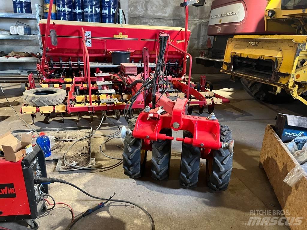 Väderstad Rapid400C Kombinované secí stroje