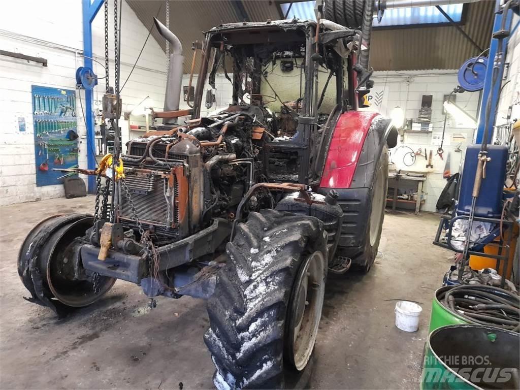 Valtra N163 Traktory