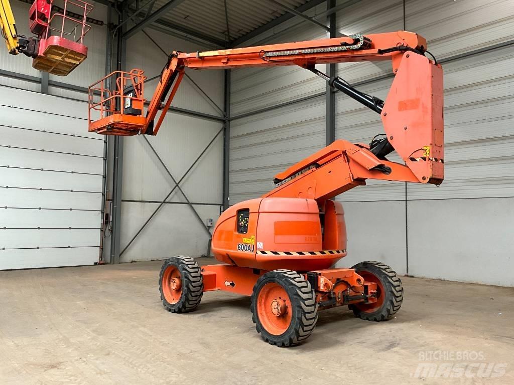JLG 600 AJ Kloubové plošiny