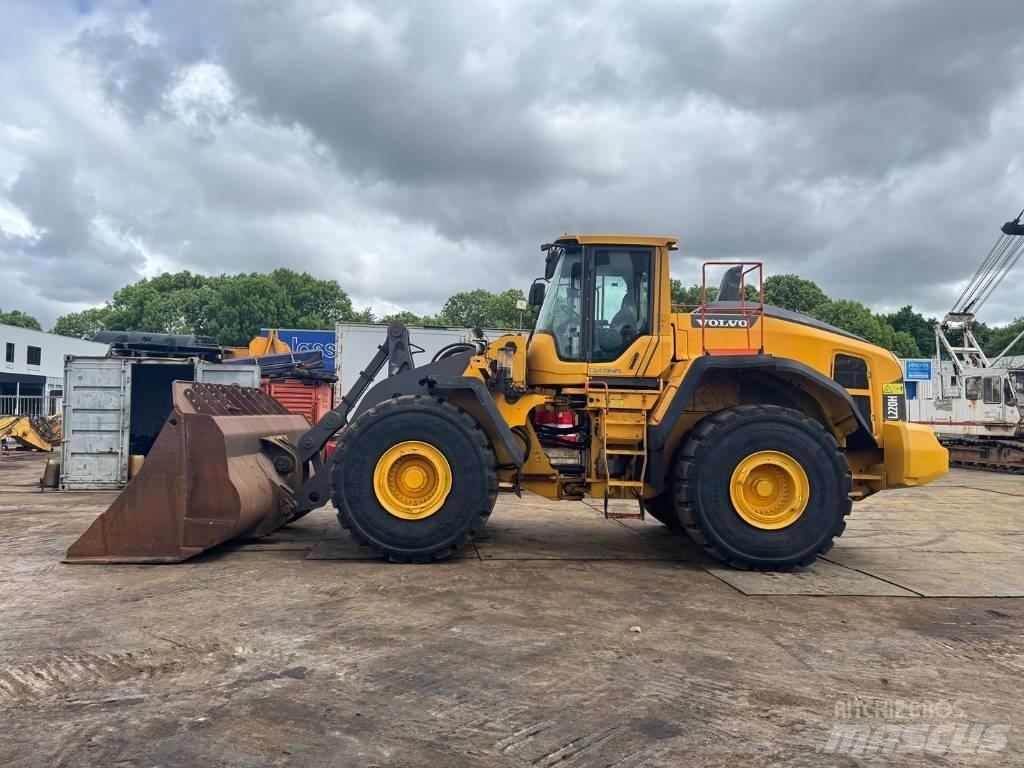 Volvo L 220 H Kolové nakladače