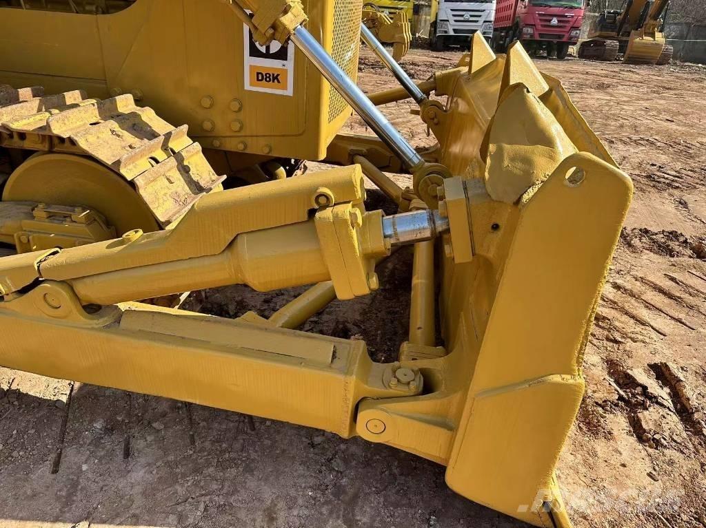 CAT D8K Pásové dozery