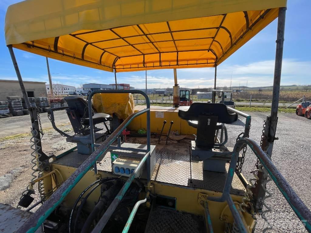 Vögele Super 1800 Finišery