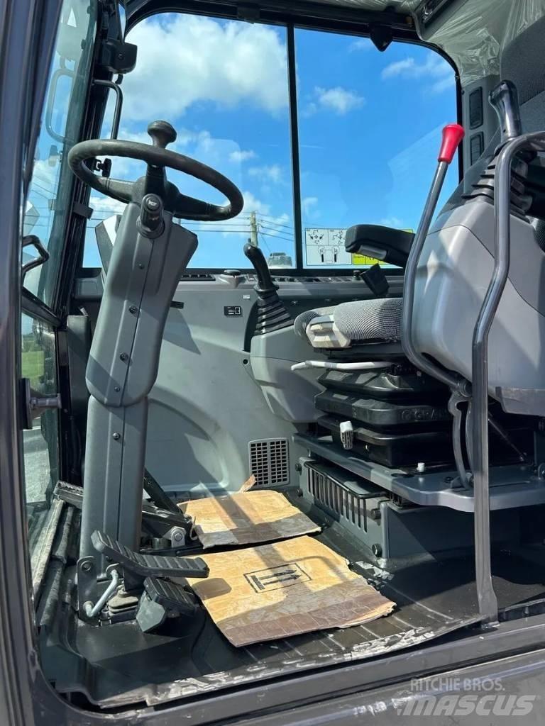 Bobcat E 55 W Kolová rýpadla
