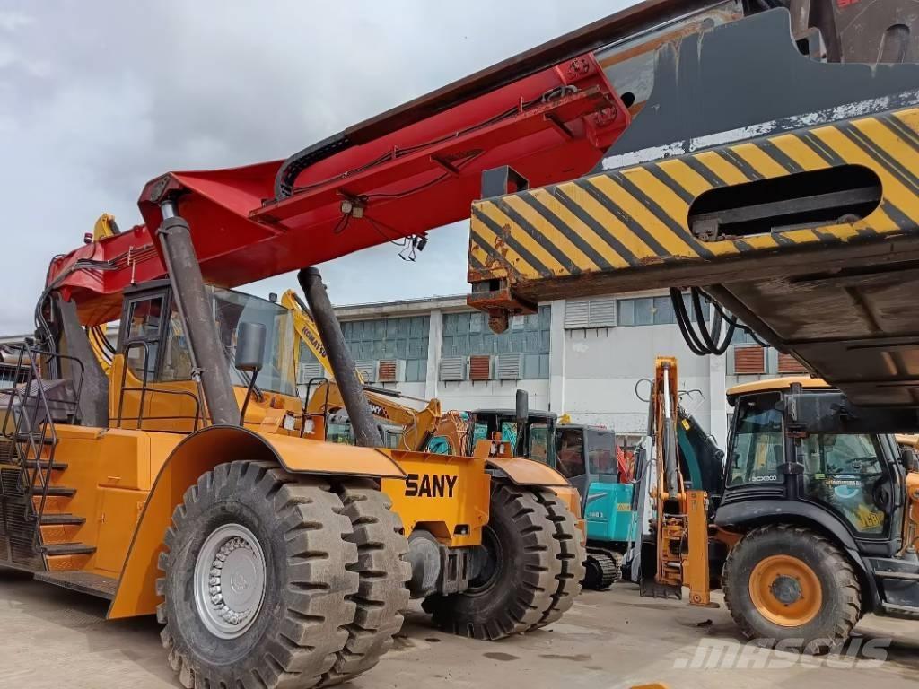 Sany SRSC 45 C30 Překladače kontejnerů
