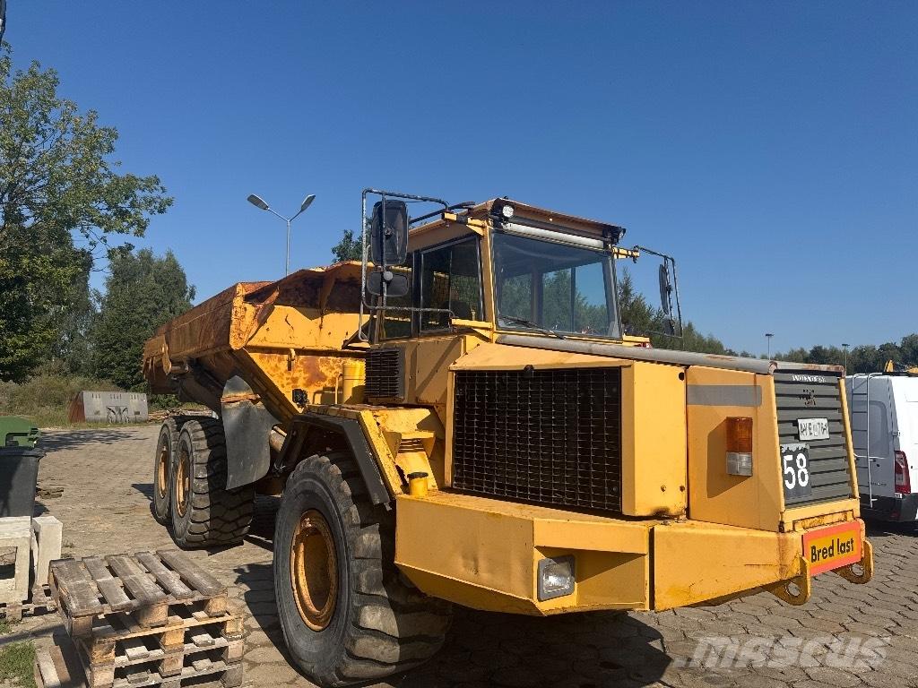 Volvo A 30 Kloubové dempry