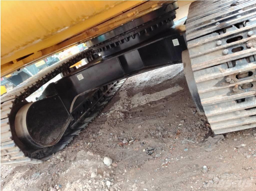 CAT 330 D Pásová rýpadla