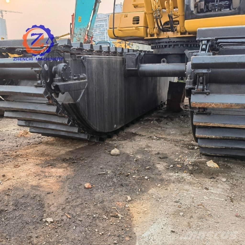 CAT 320 C Obojživelná rypadla