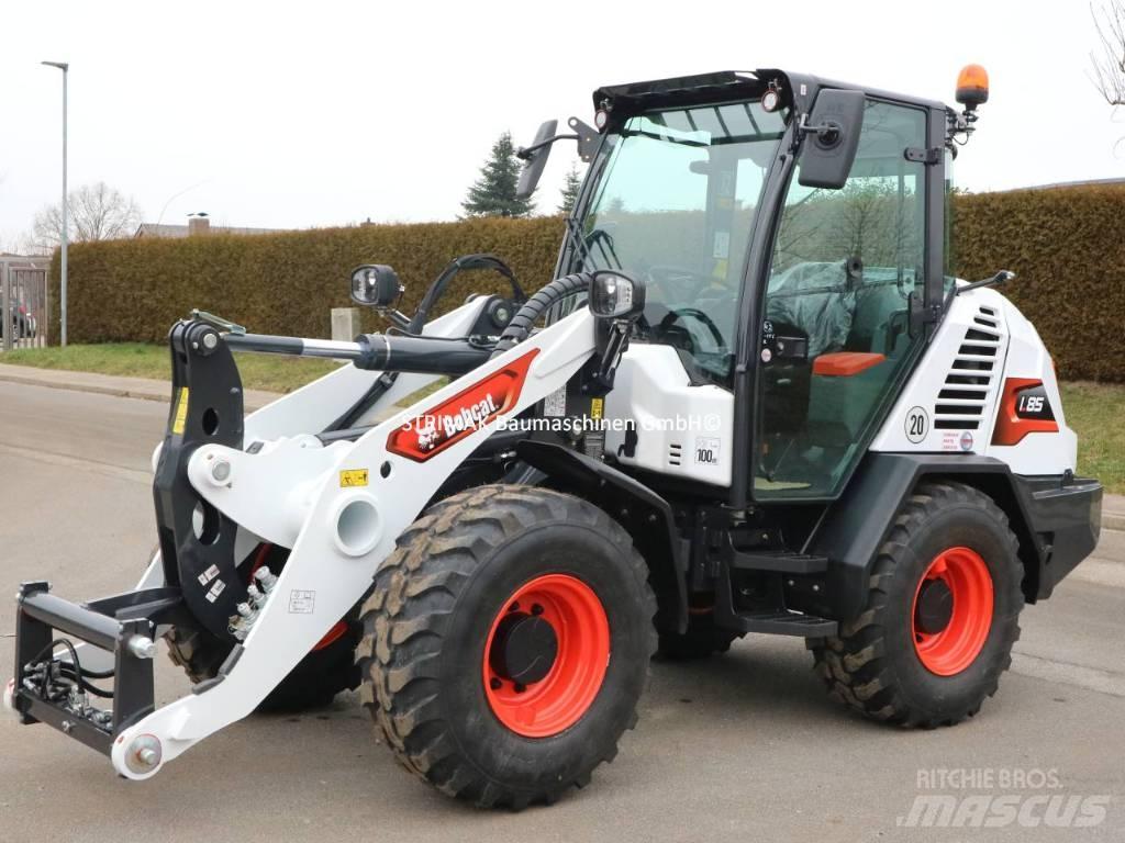 Bobcat L 85 Kolové nakladače