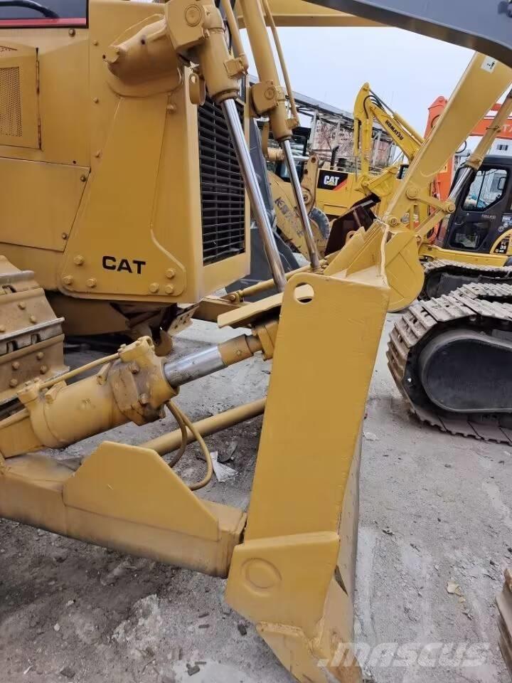 CAT D 6 G Pásové dozery