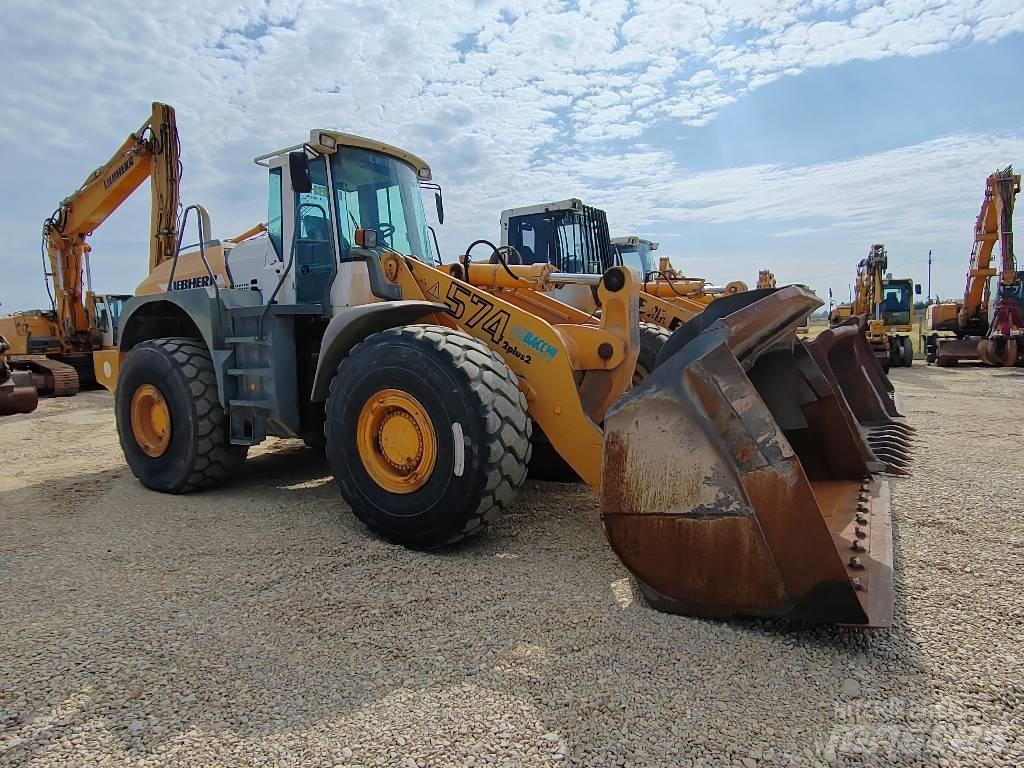 Liebherr 574 Kolové nakladače
