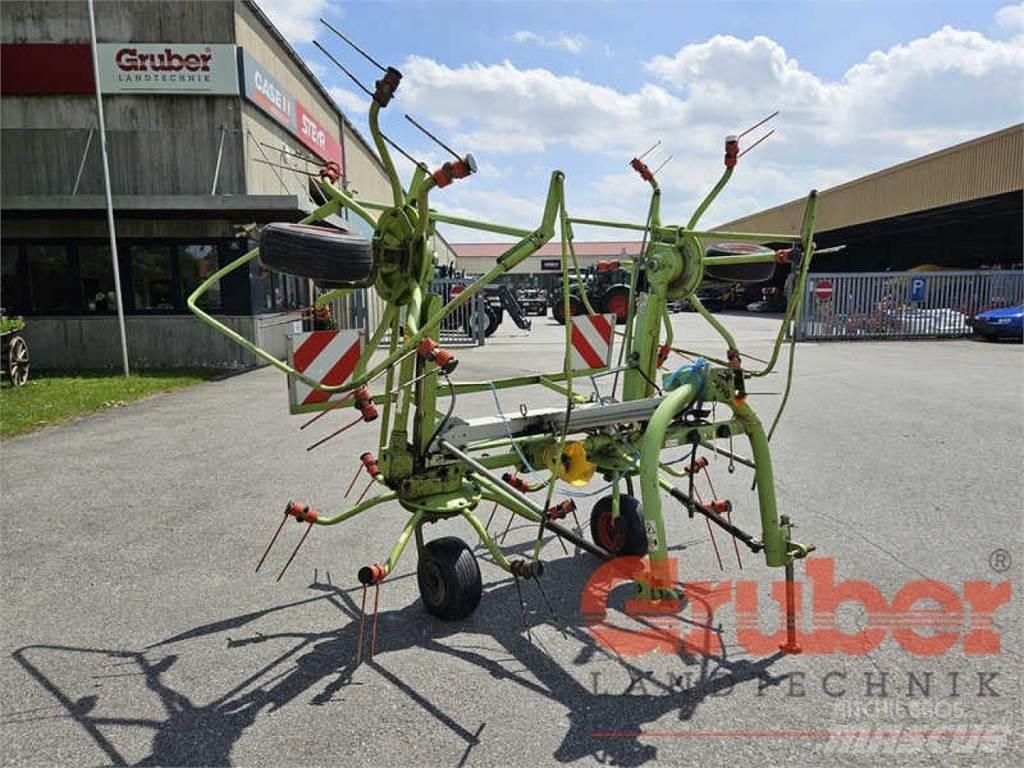 CLAAS Volto 550 HR Obraceče a shrabovače sena