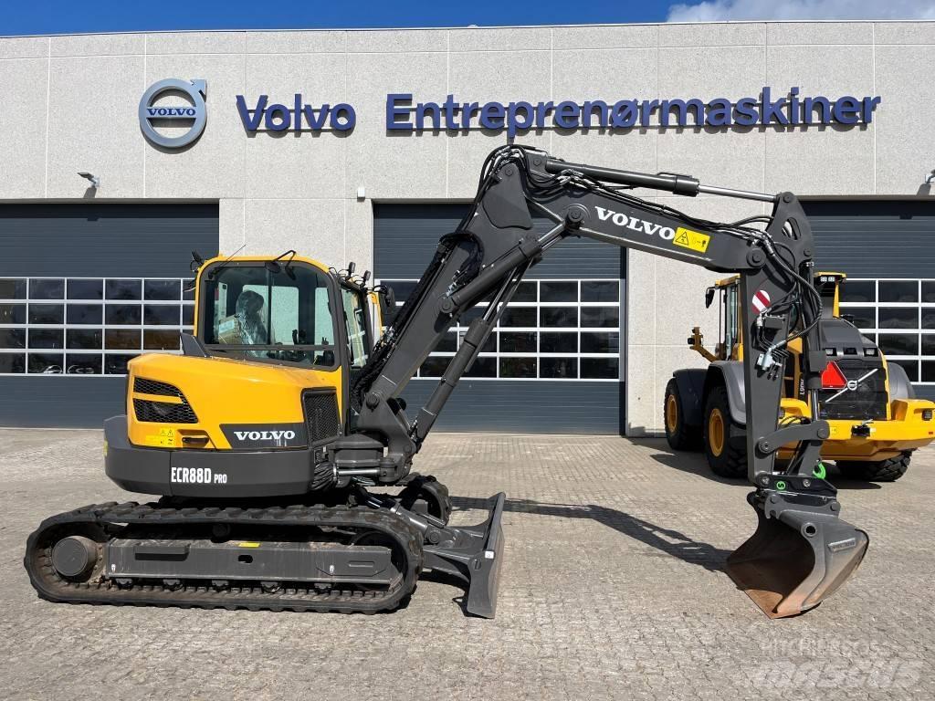 Volvo ECR88D Midi rýpadla 7t - 12t