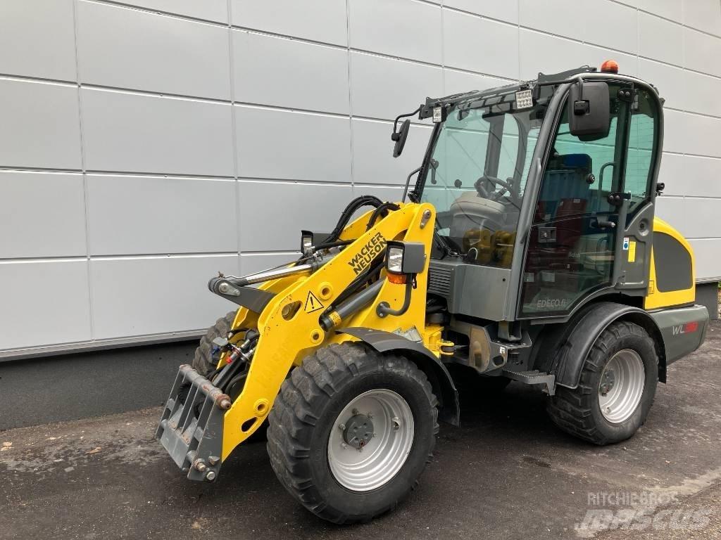 Wacker Neuson WL 38 Kolové nakladače