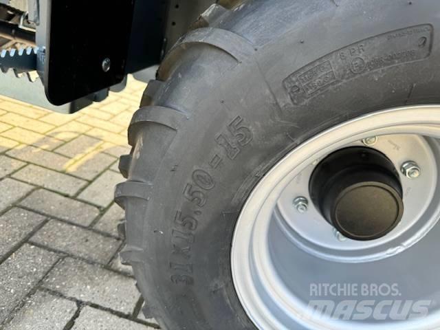 GiANT G2700 HD Kolové nakladače