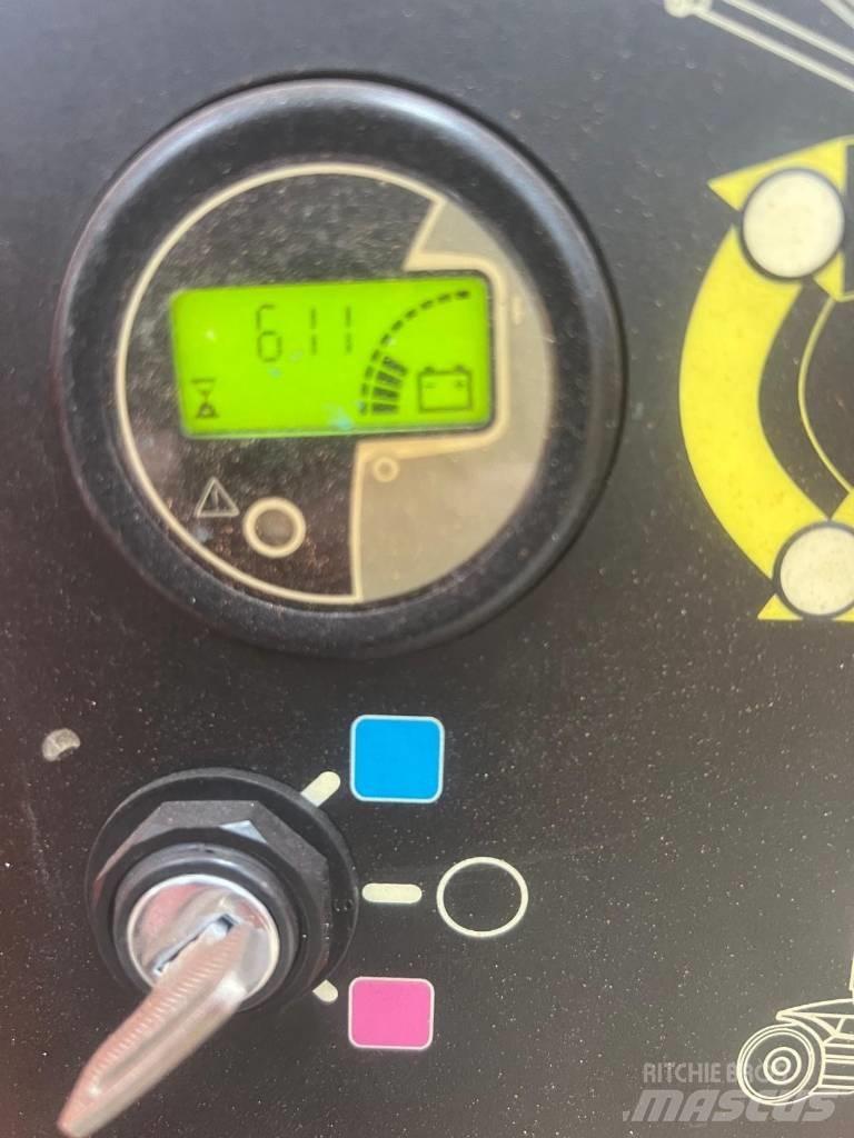 JLG T10E Další zvedače a plošiny