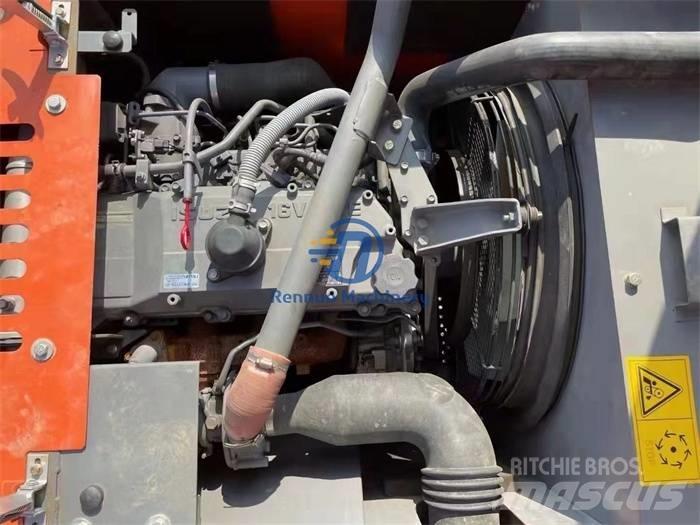 Hitachi ZX 240-3 Pásová rýpadla