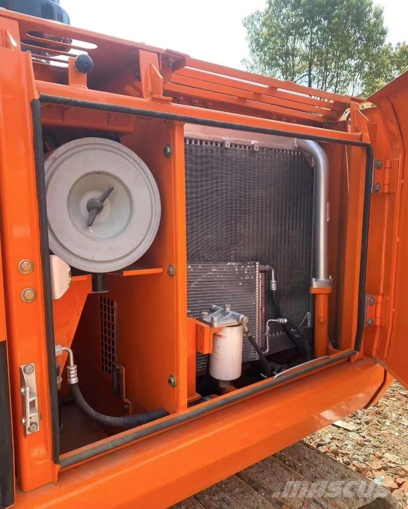 Doosan DH 150 Pásová rýpadla
