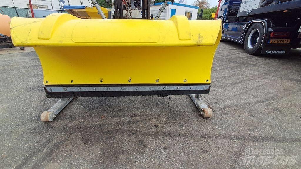 Nido SNK18.1 Sněžné pluhy, přední sněhové radlice