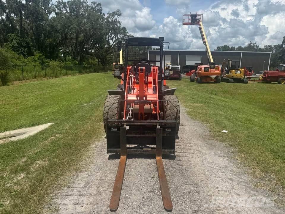 Kubota R 530 Kolové nakladače