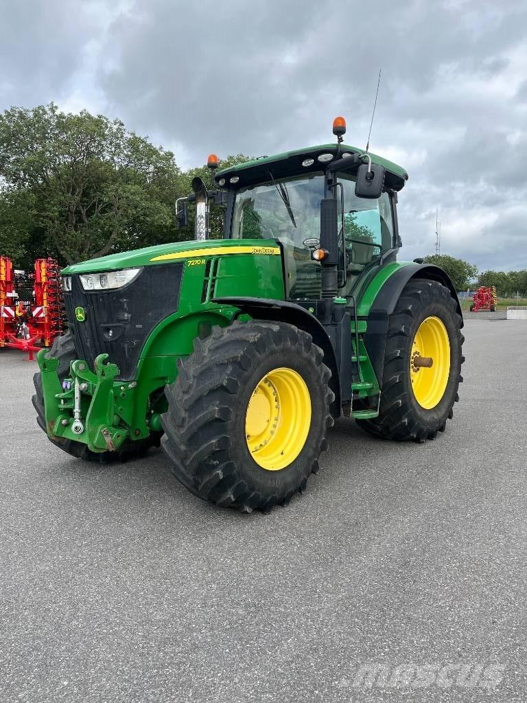 John Deere 7270 R Traktory