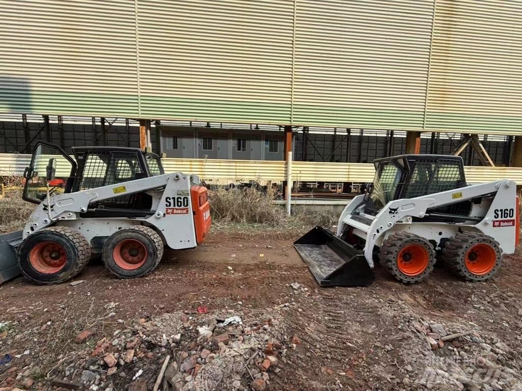 Bobcat S 160 Smykem řízené nakladače