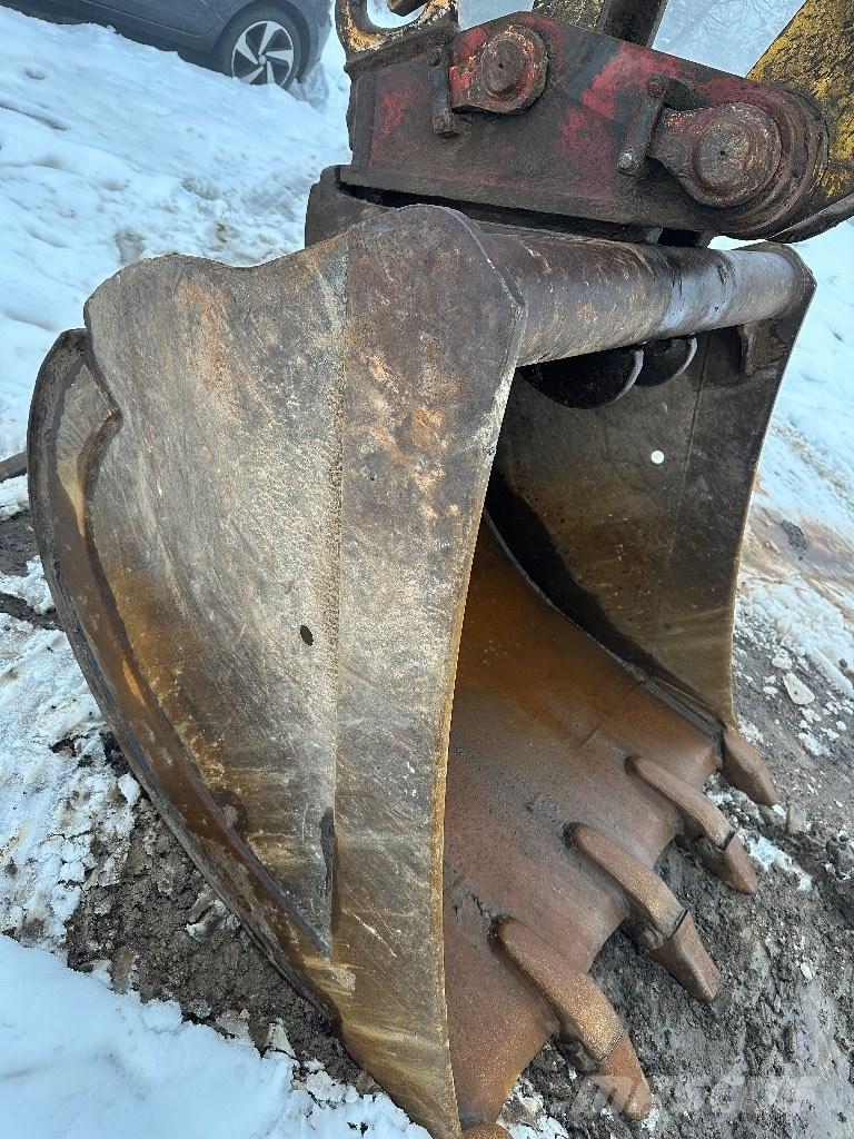 Furukawa 740 Pásová rýpadla