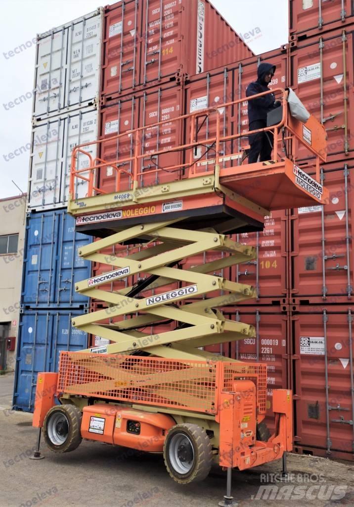 JLG M 4069 Nůžková zvedací plošina