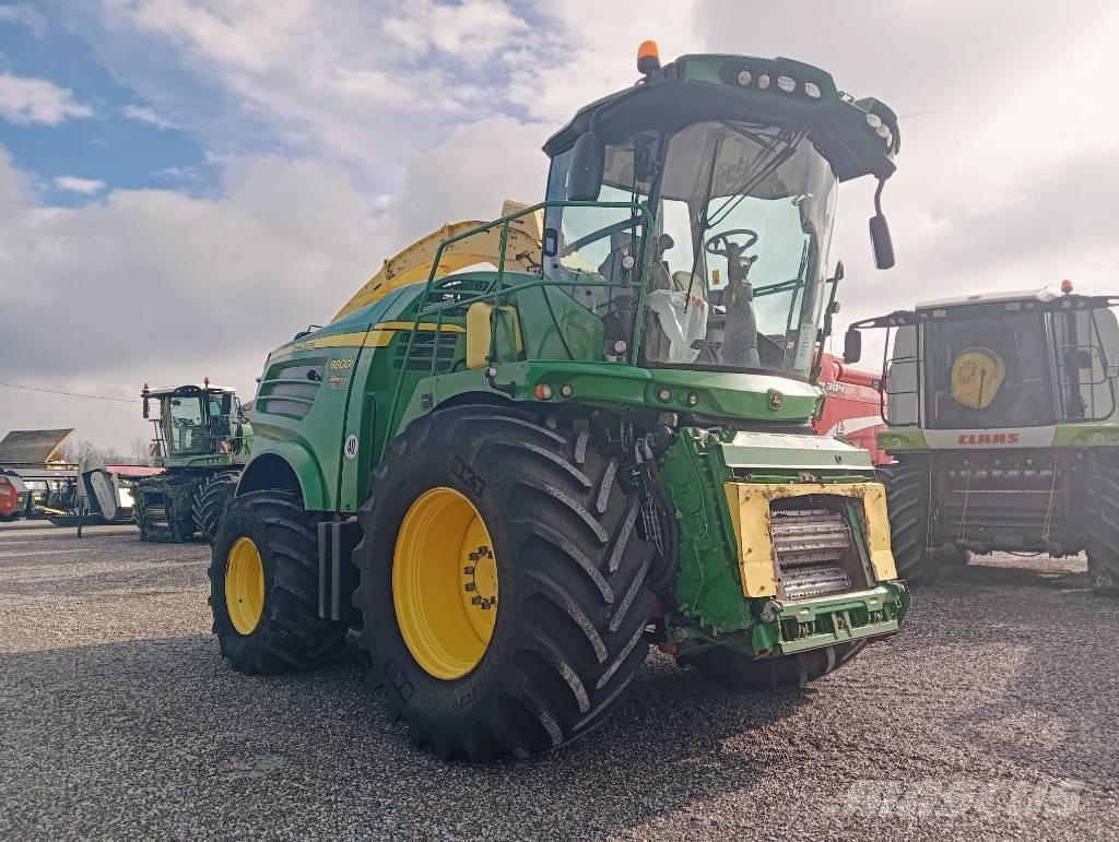 John Deere 8800 Samojízdné sekačky