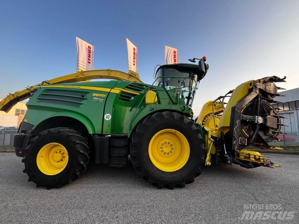 John Deere 8800 Samojízdné sekačky