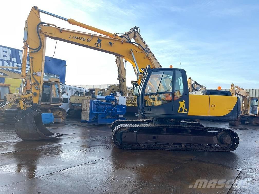 JCB JS 200 Pásová rýpadla