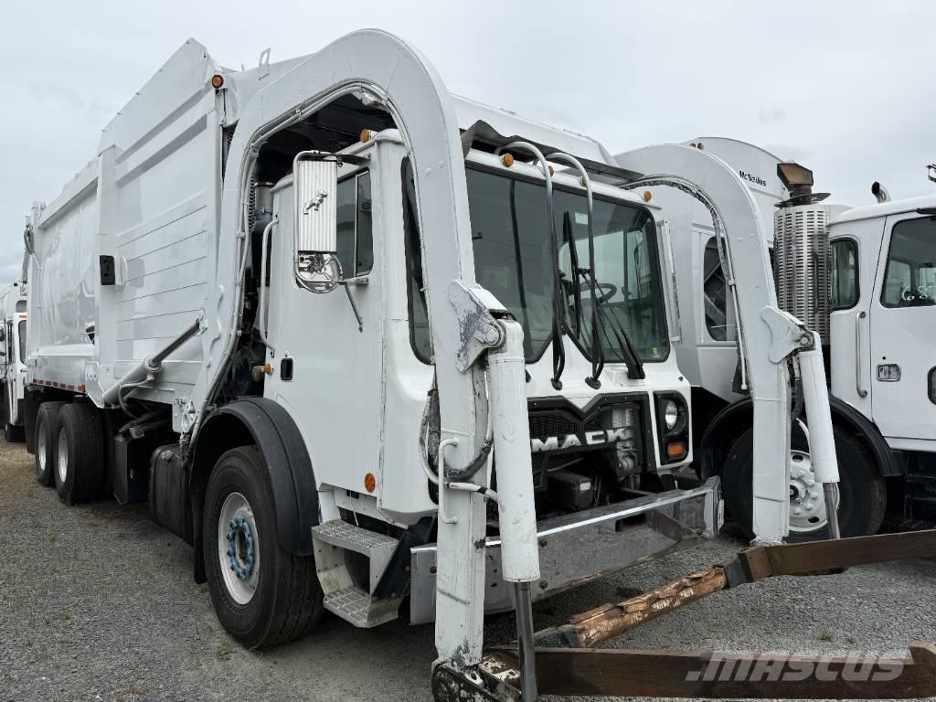 Mack MRU 613 Popelářské vozy