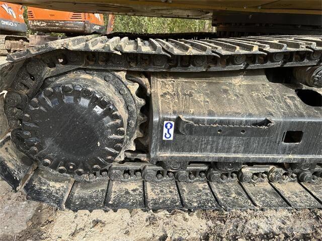 CAT 320D Pásová rýpadla