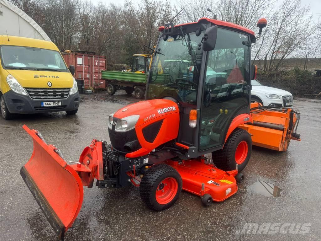 Kubota BX231 Kompaktní traktory
