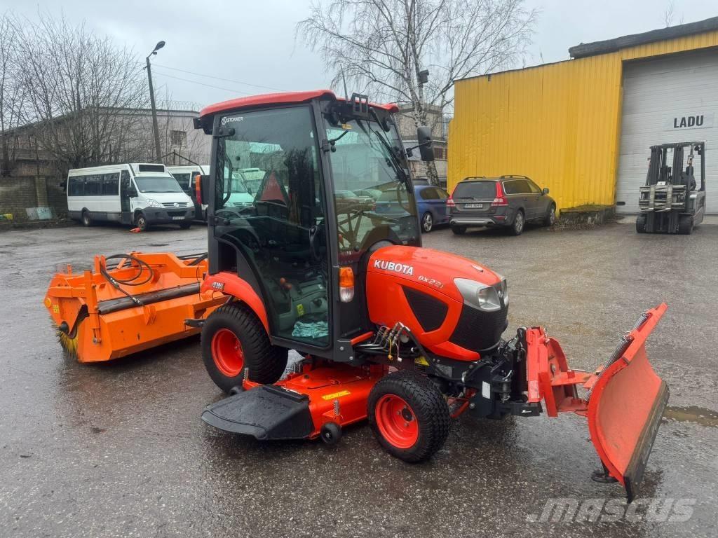 Kubota BX231 Kompaktní traktory