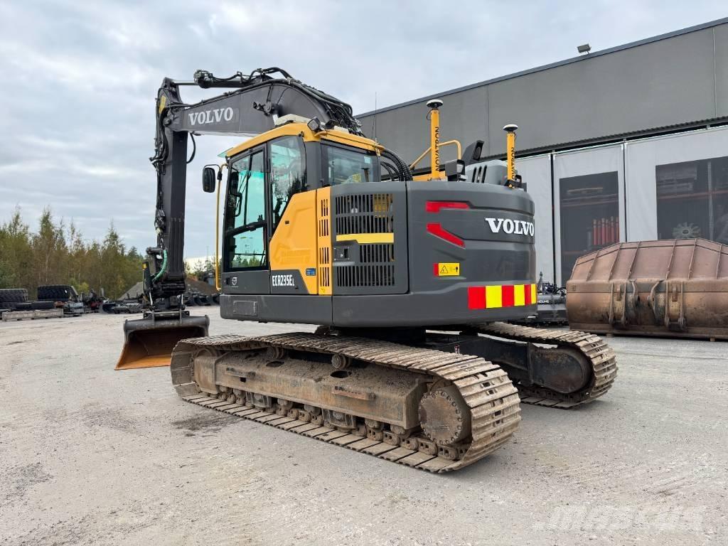 Volvo ECR 235 E Pásová rýpadla
