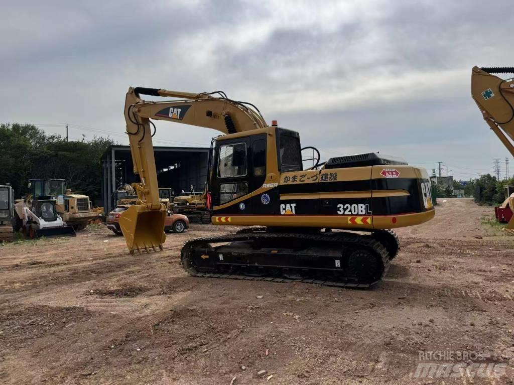 CAT 320 B L Pásová rýpadla