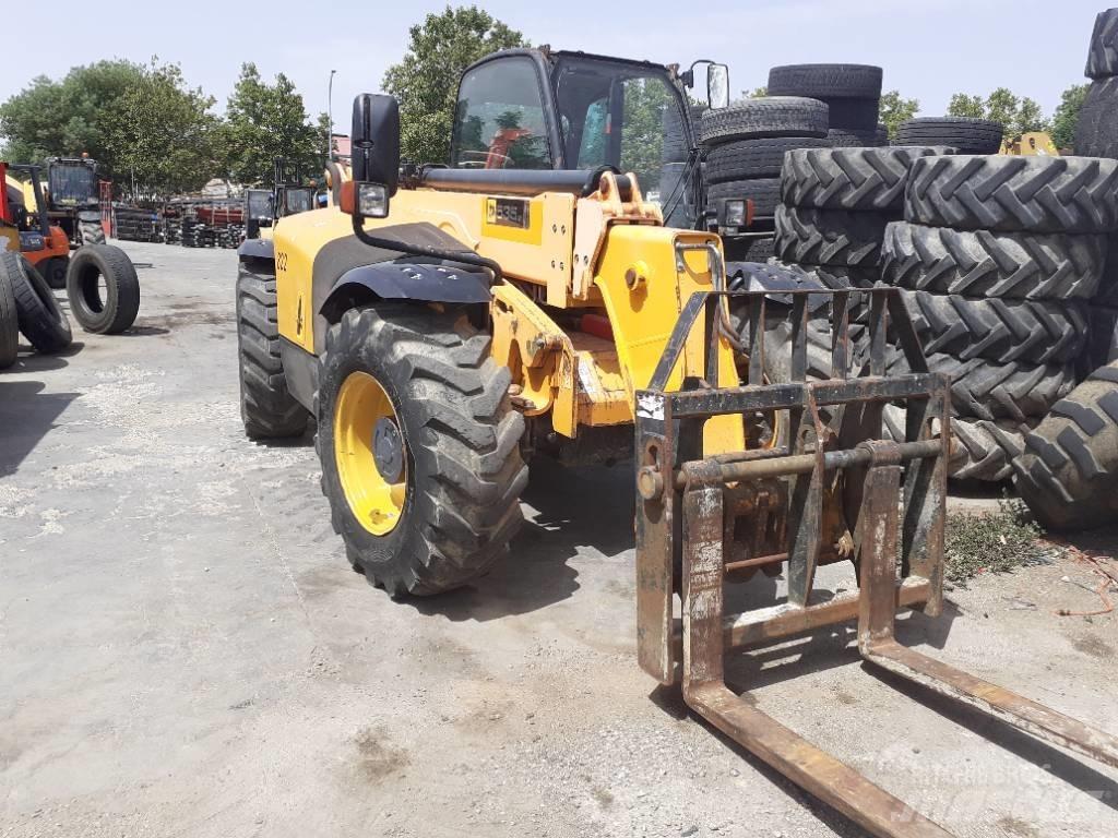 JCB 535-95 Teleskopické nakladače pro zemědělství