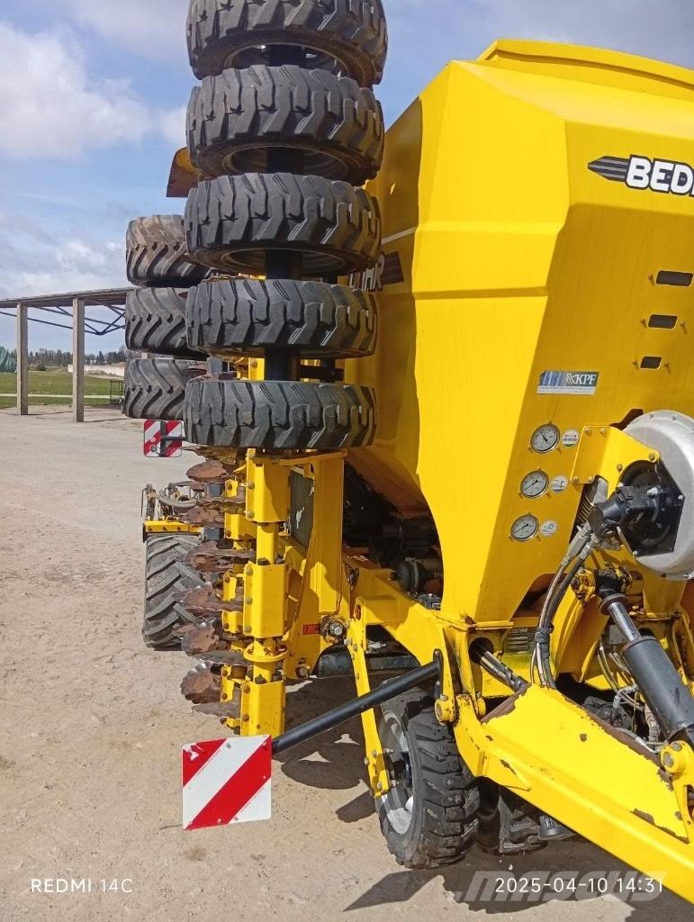 Bednar Omega OO Mechanické secí stroje
