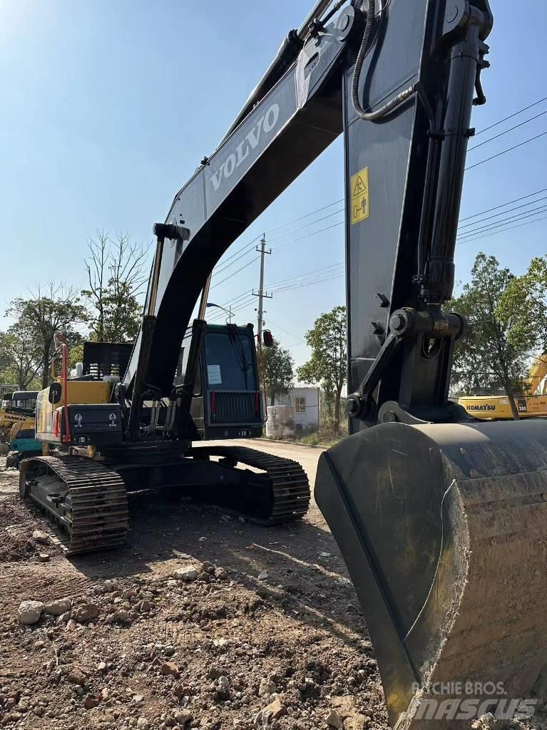 Volvo EC290 Pásová rýpadla