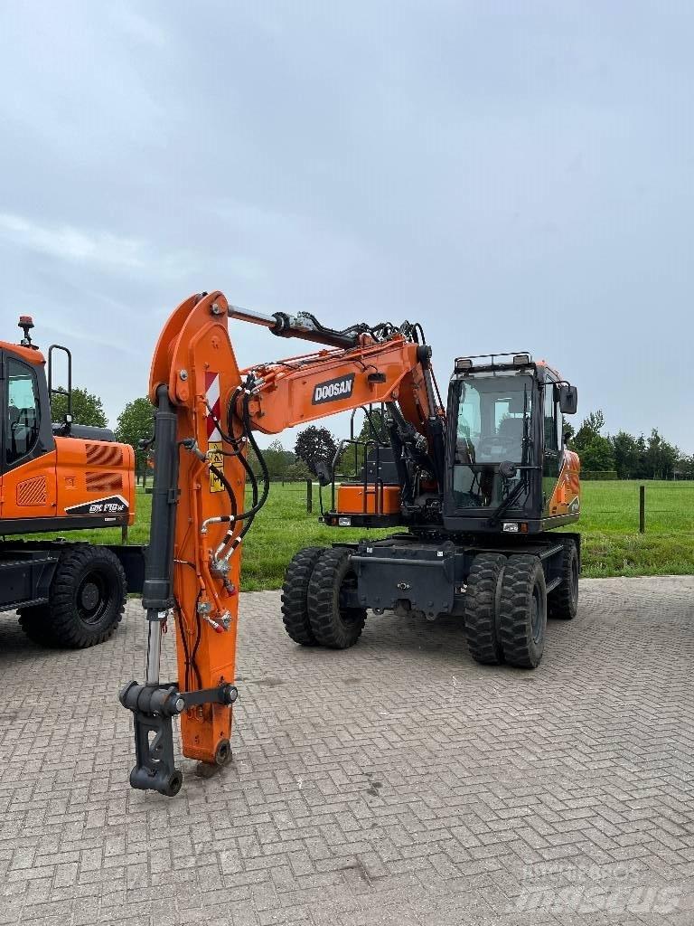 Develon DX140W-7 Kolová rýpadla