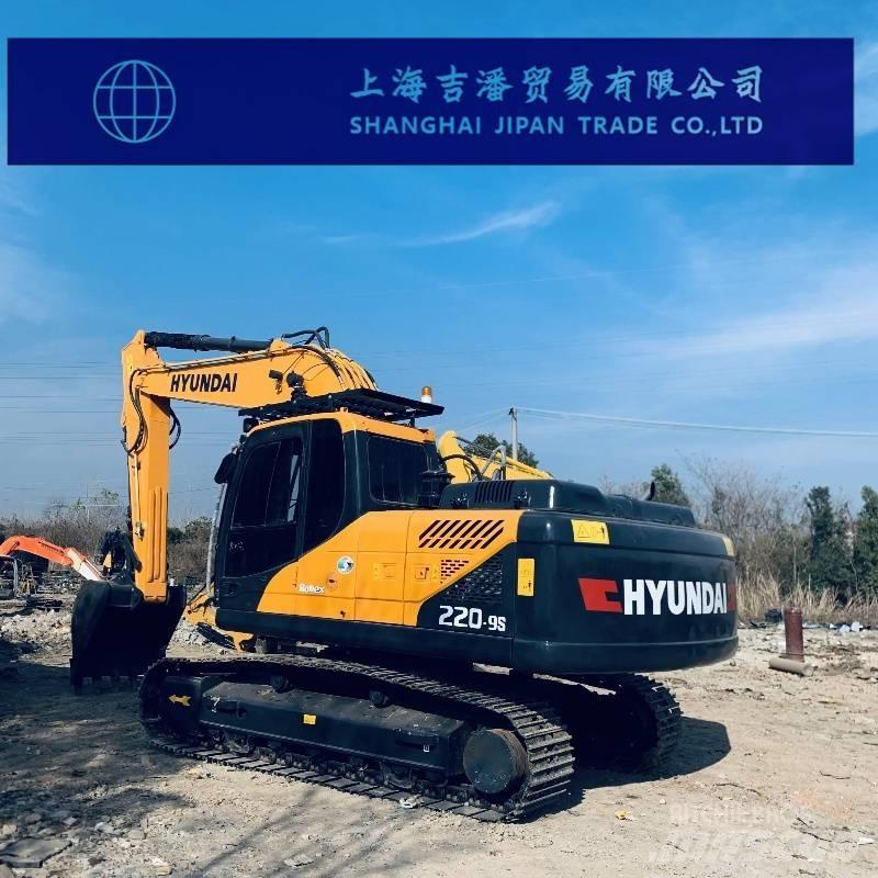 Hyundai R220 Pásová rýpadla