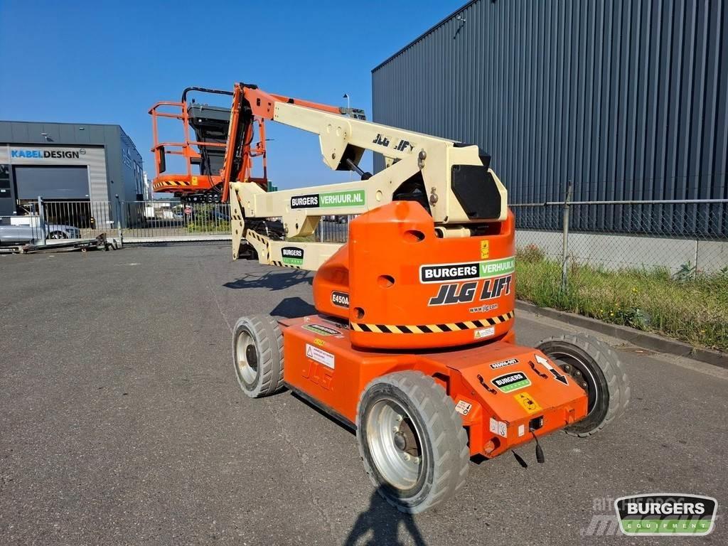 JLG E450 AJ Kloubové plošiny