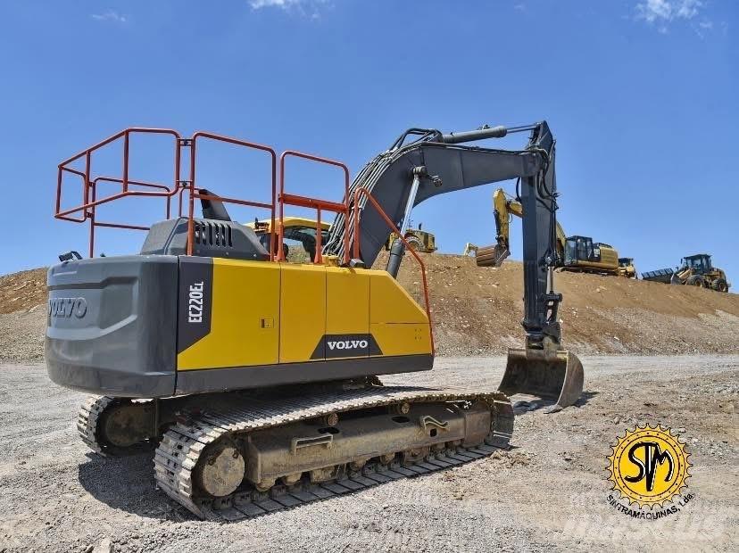 Volvo EC 220 E Pásová rýpadla