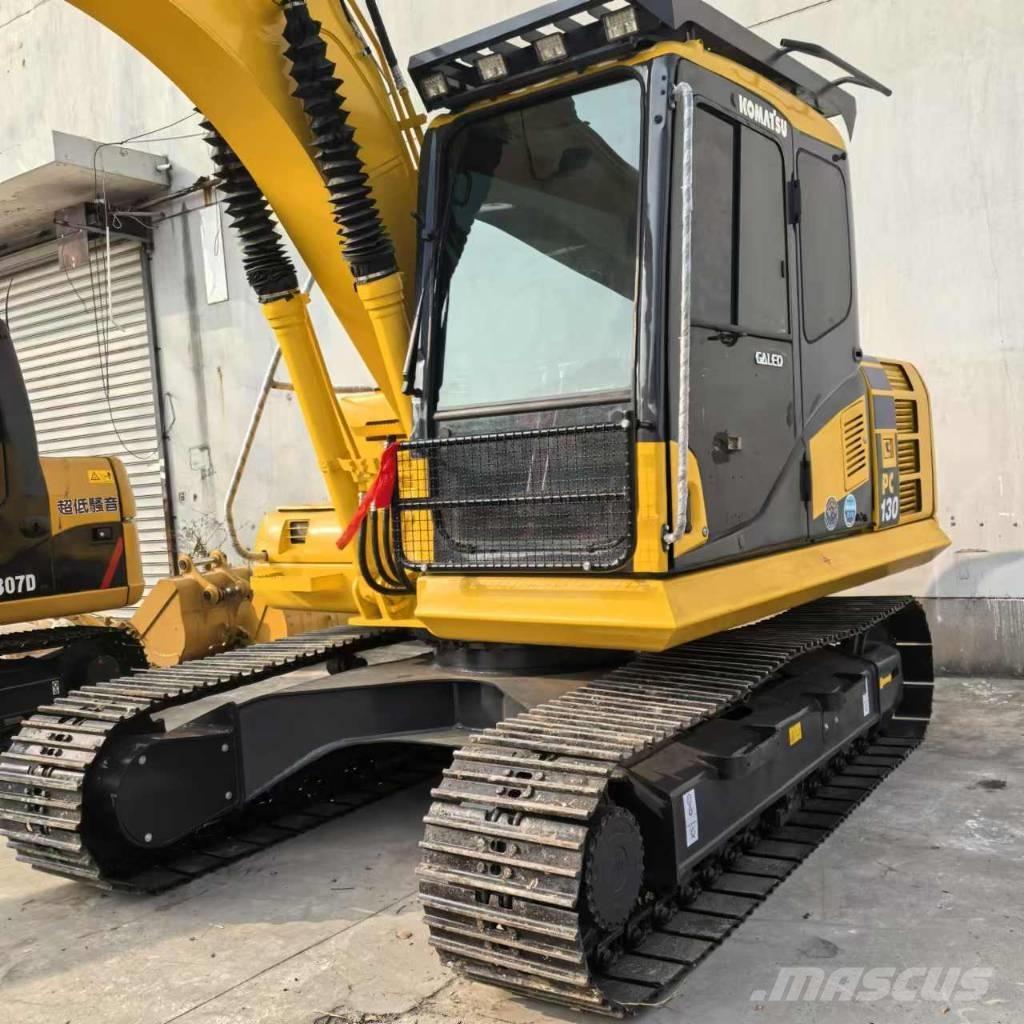 Komatsu PC 130-7 Pásová rýpadla