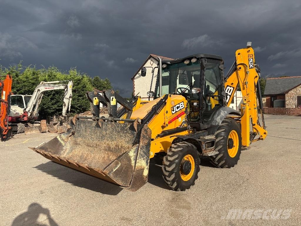 JCB 3CX Rýpadlo-nakladače